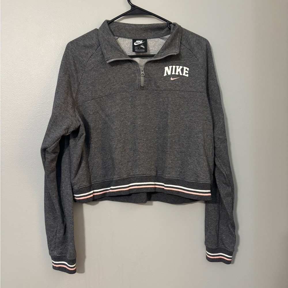 Nike sweatshirt